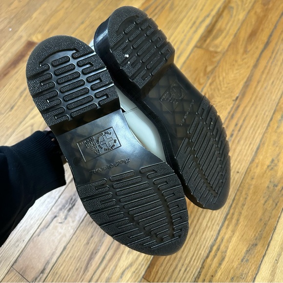 Dr Martens White Leather Bianca Chelsea Boots Size 7 - Picture 11 of 11